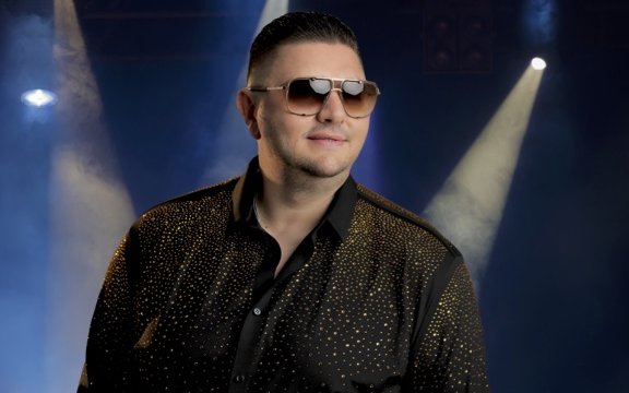 Armenchik_Massey Hall