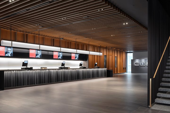 Grolsch Bar and Lobby