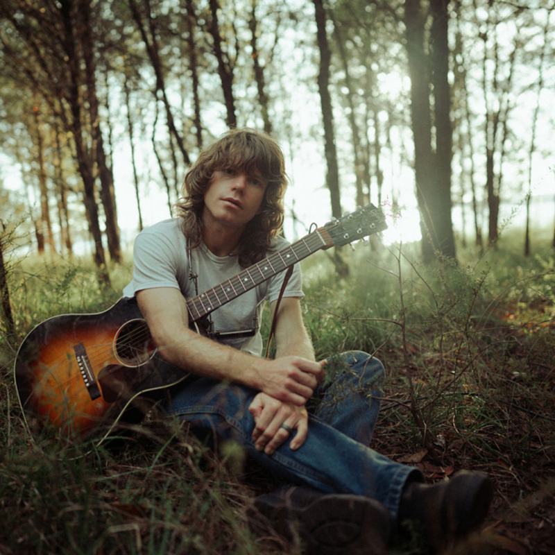 Jesse Welles Headshot